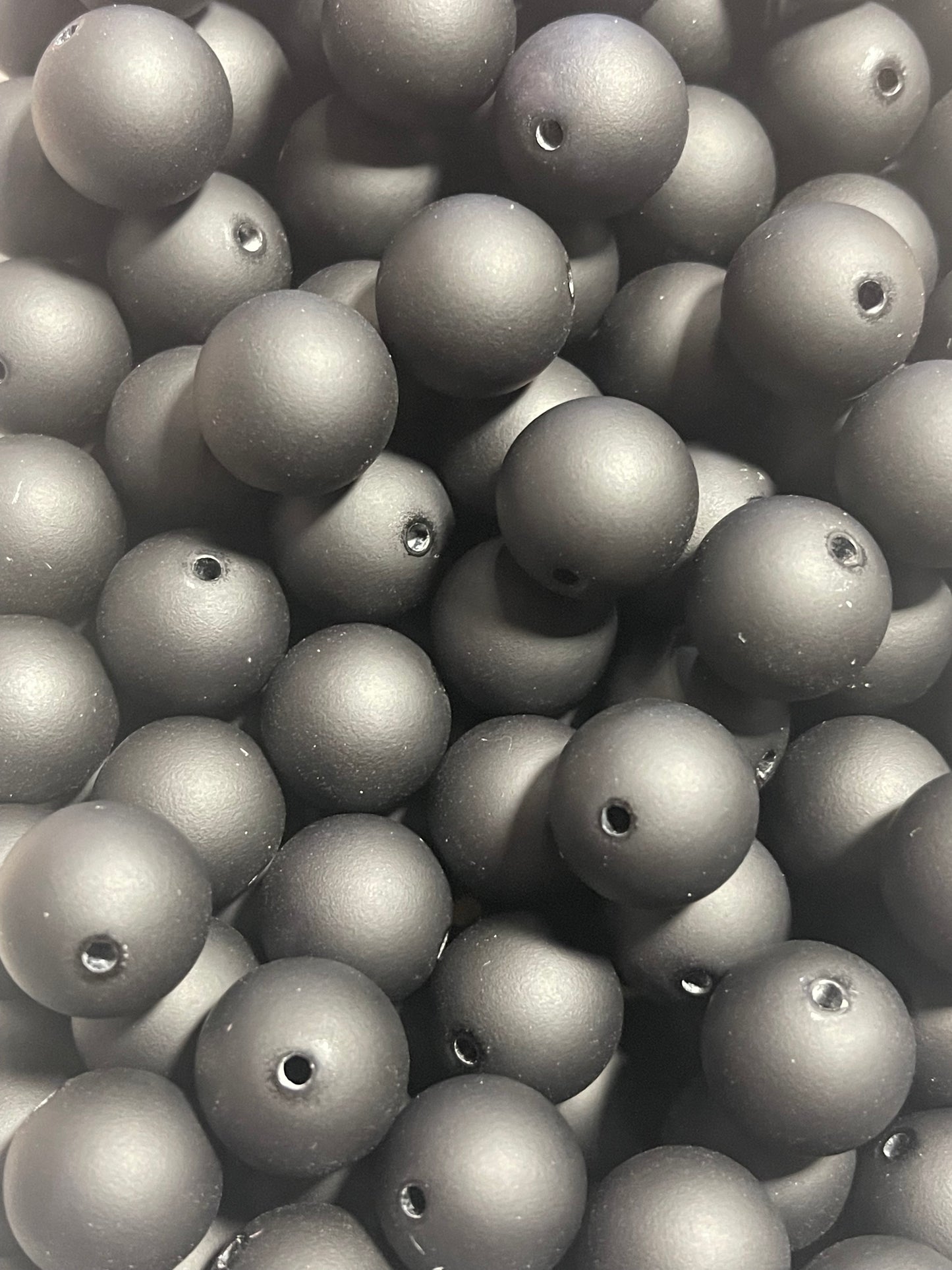 16mm Matte Black Bead