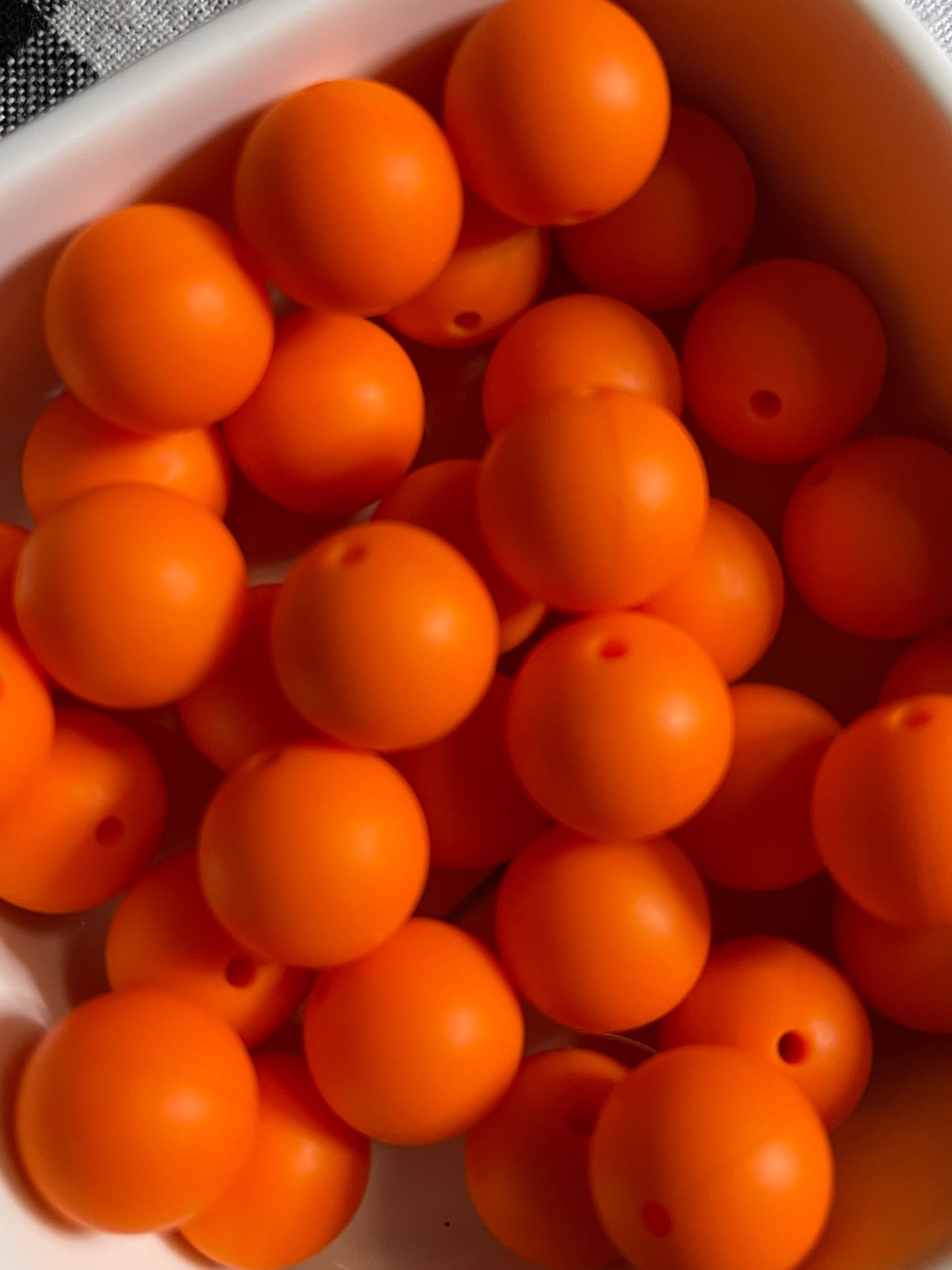 15mm Solid Silicone Beads