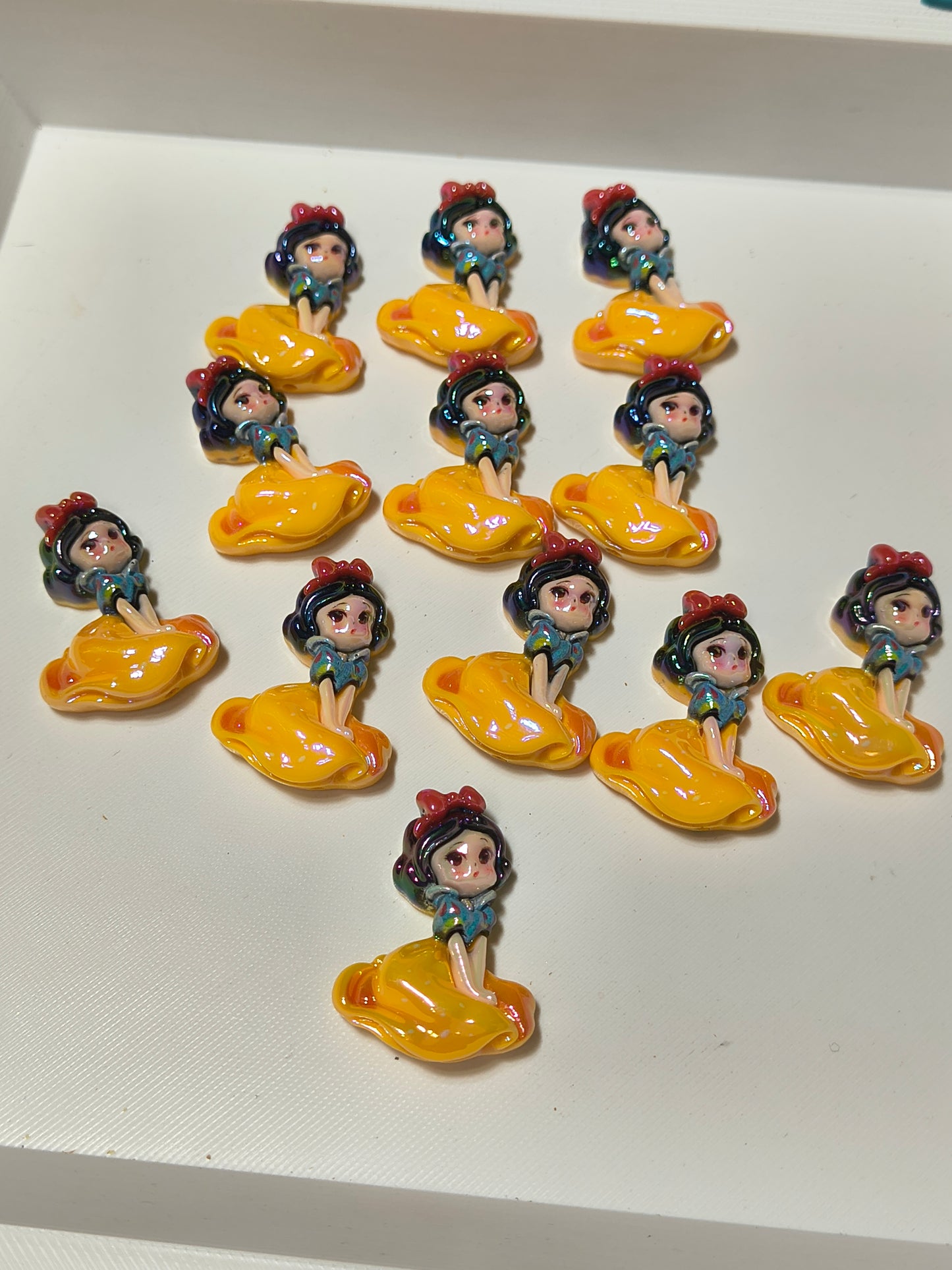 Flat Back Acrylic Bead