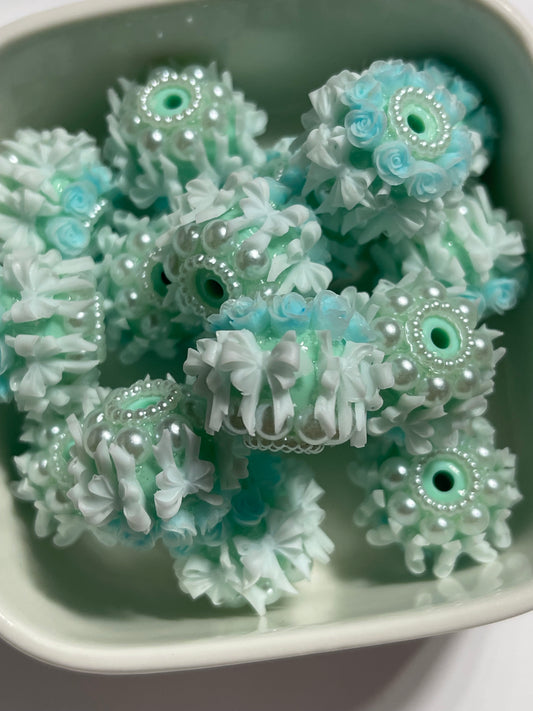 20mm Blue Bow/Rose Beads