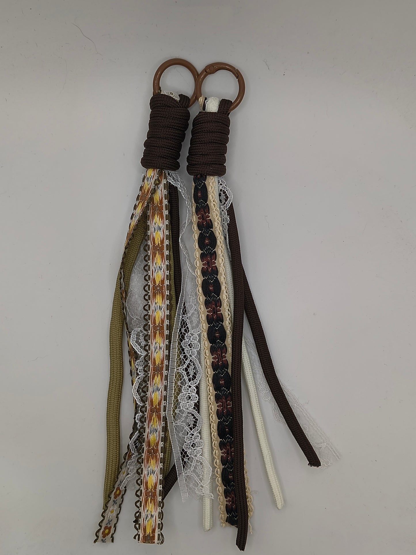 Flower And Lace Braided Keychain