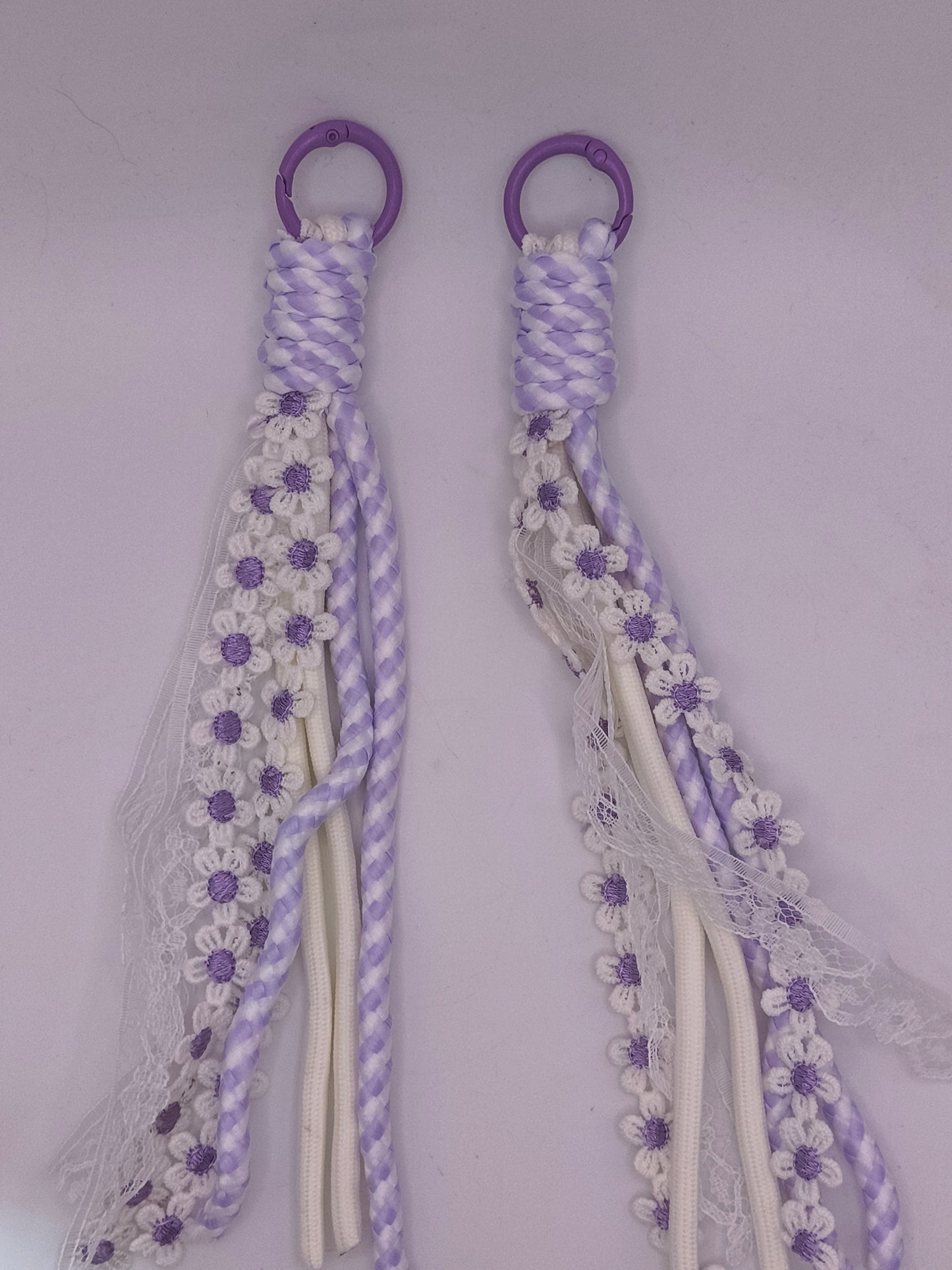 Braided Keychain With Flower Lace